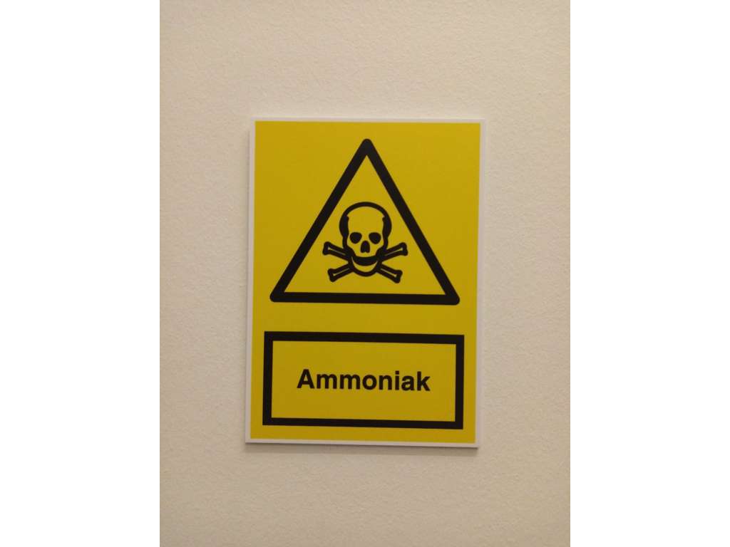 Påbudsskilt  Ammoniak